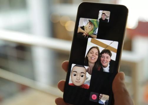 Skype's Latest Update Uses AI To Make Group Calls Less Boring 